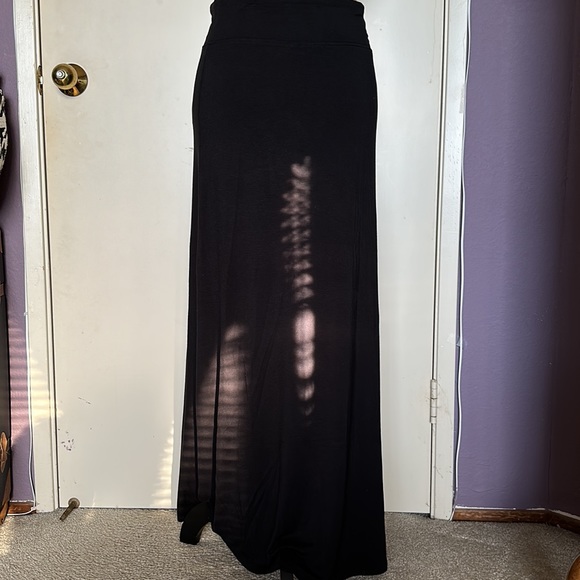 KENSIE | Black Convertible Dress/Maxi Skirt | Small - Picture 9 of 13